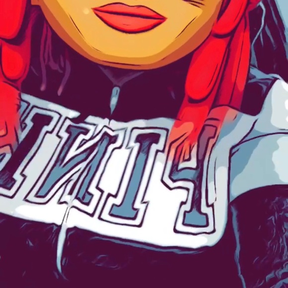 Meet your Posher, Ms Dee - Picture 2 of 2